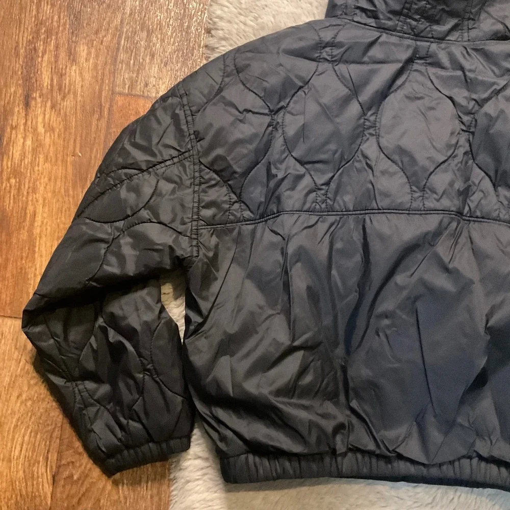 Old Navy Puffer Jacket Kids Size 10/12 Black Full Zip Hooded Lightweight Insulat